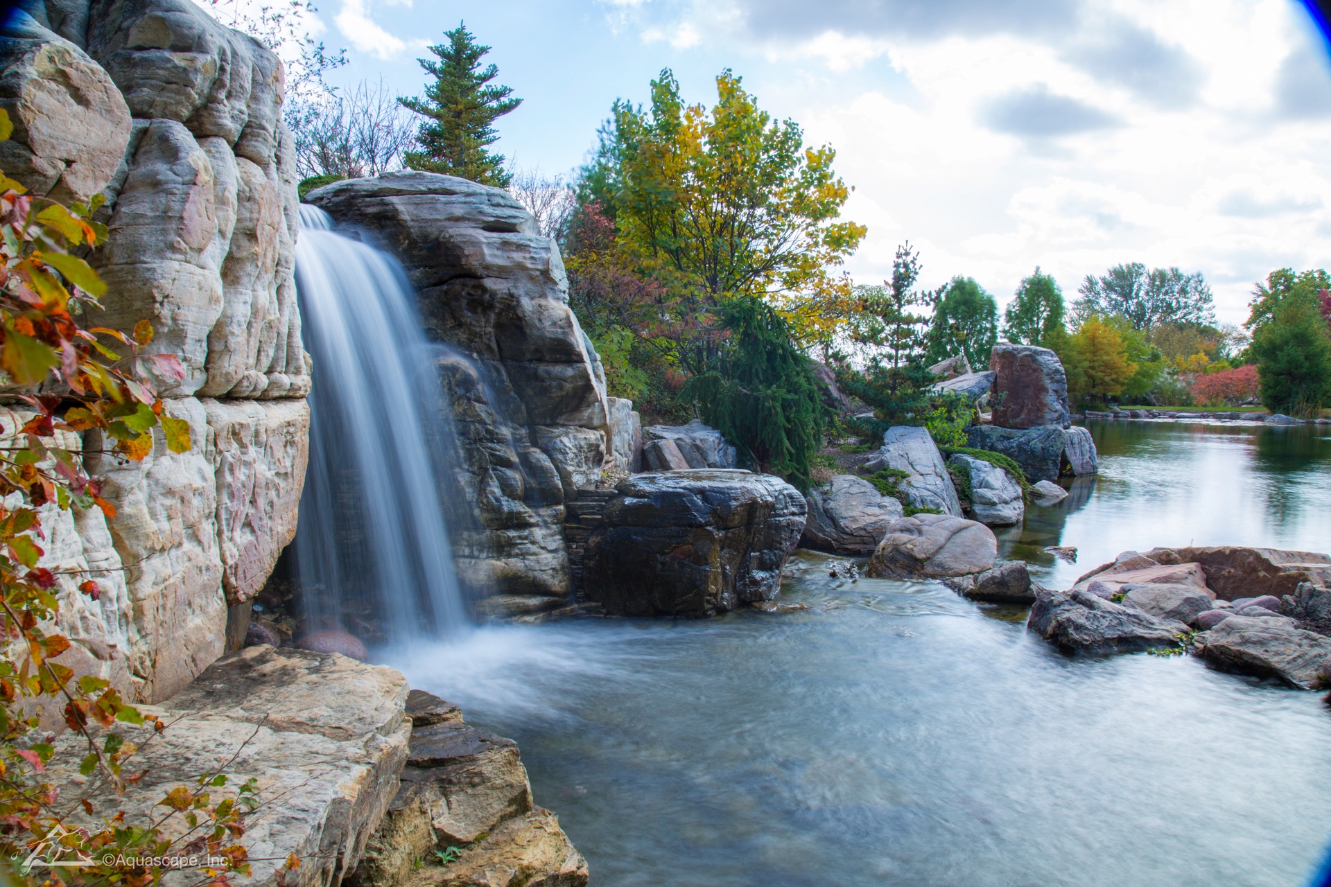 Water Features, Koi Ponds & recreational swim ponds in Redmond, Bend & Prineville OR Neathery
